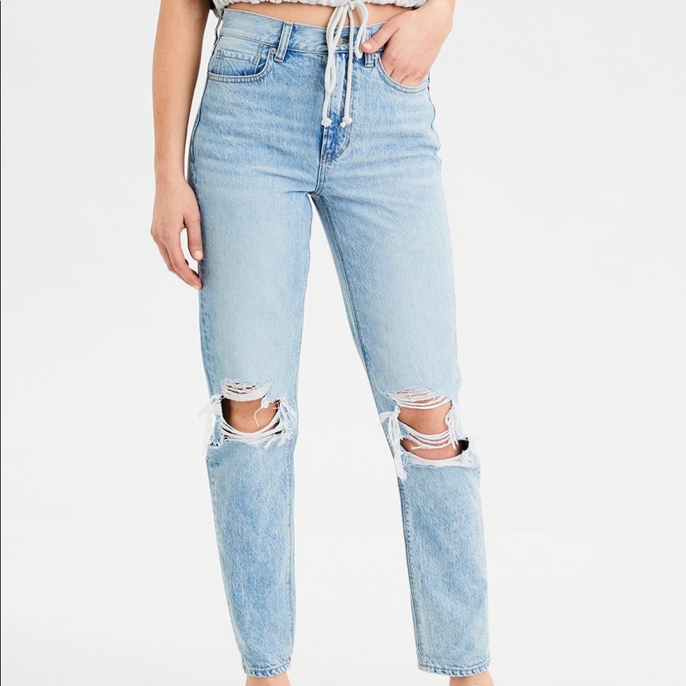 American Eagle Mom Jeans